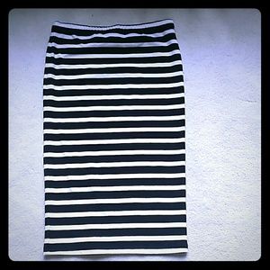 striped skirt